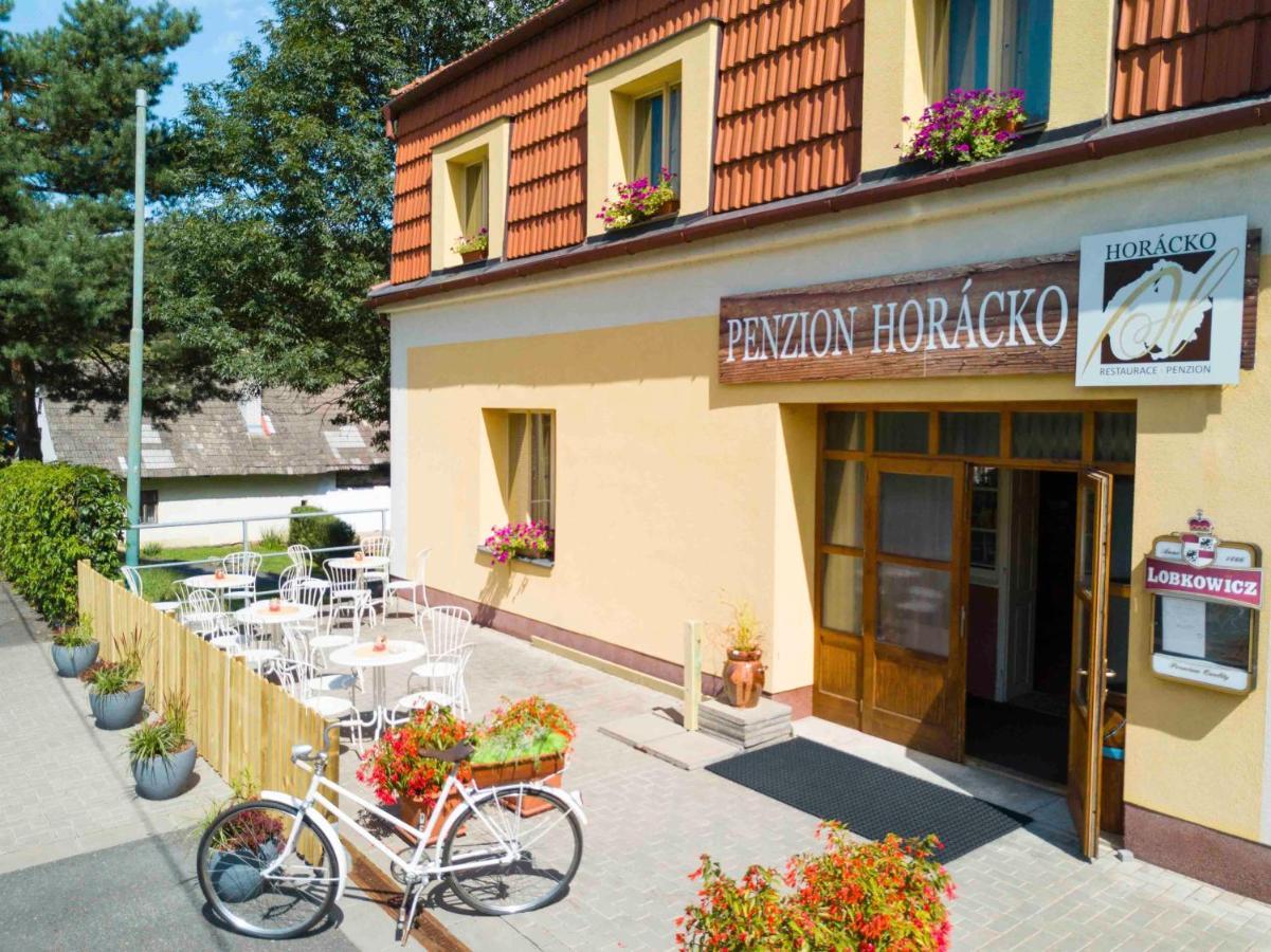 Hotel Penzion Horacko Uncin Exterior foto